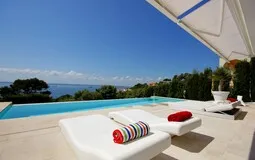 Villa in Mallorca - Luxury property Services