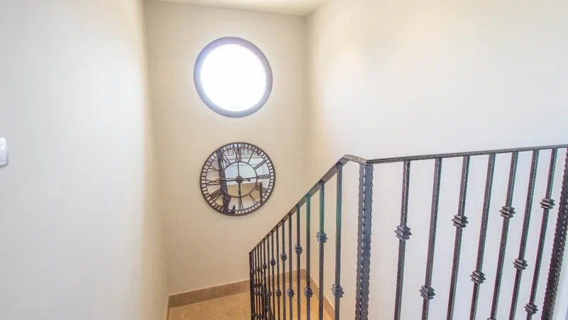 Finca in Son Gual - Corridor and stairway