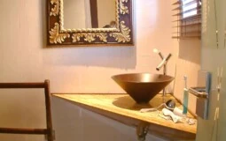 Garden Apartment in Son Ferrer - Bathroom en-suite
