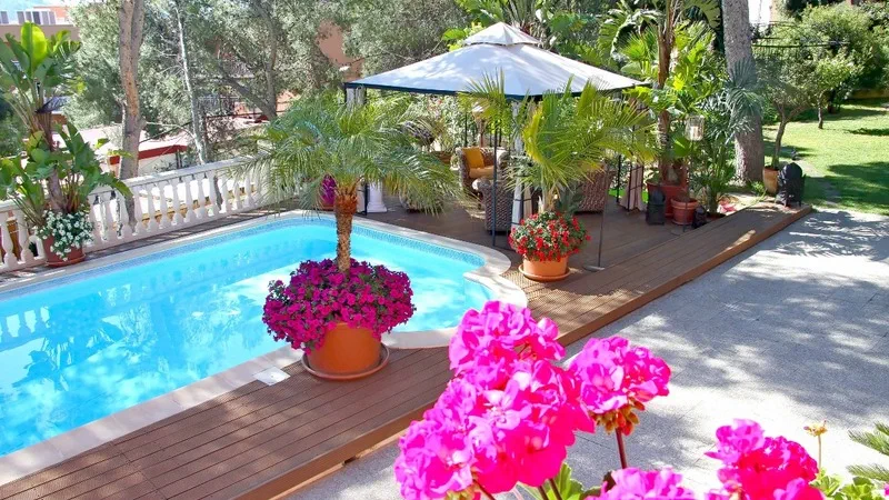 Detached House in Paguera - Pool & Gazebo