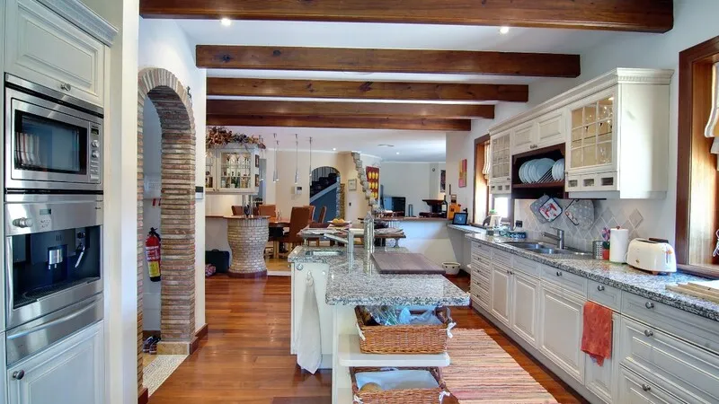 Villa in Sol de Mallorca - Kitchen
