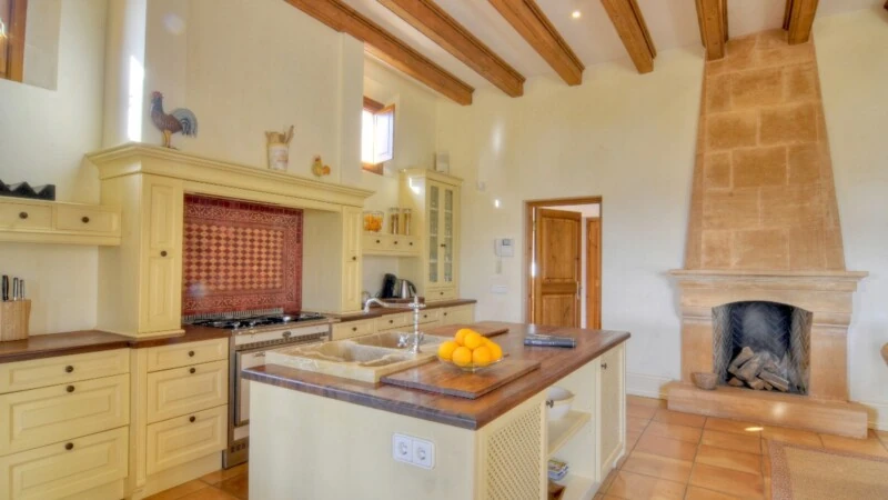 Villa in Camp de Mar - Kitchen with Fireplace