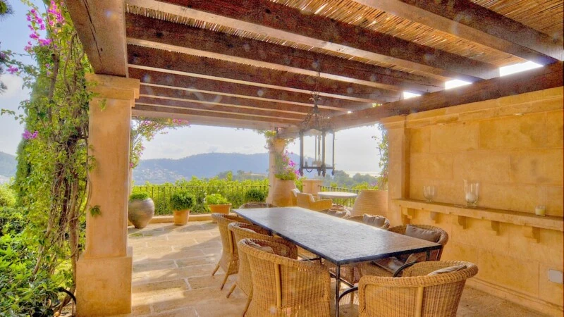 Villa in Camp de Mar - Covered outdoor dining