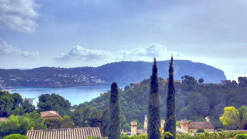 Villa in Camp de Mar - Sea Views