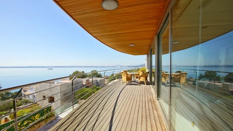 Villa in Alcanada - Balcony