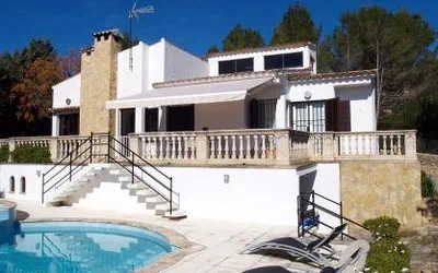Villa in Esporles - Villa with pool