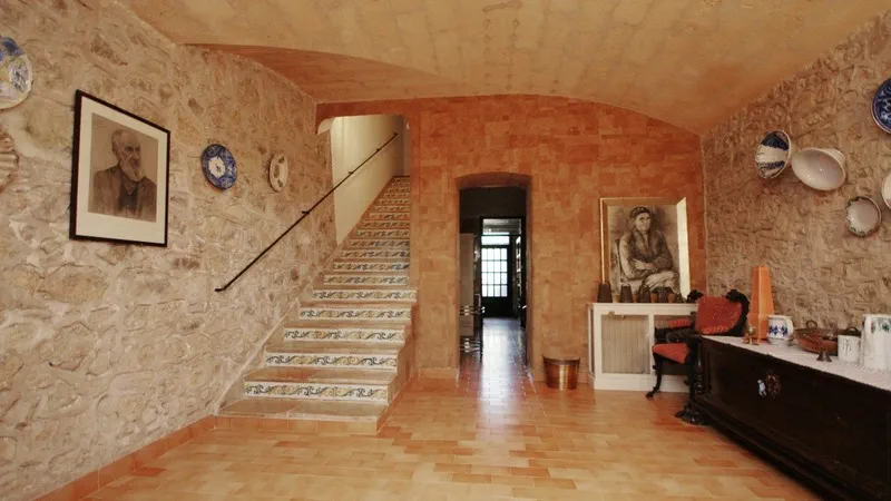 Finca in Manacor - Stone features
