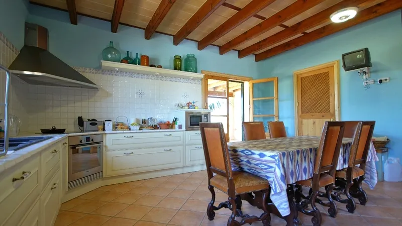 Finca in Lloret de Vistalegre - View Kitchen