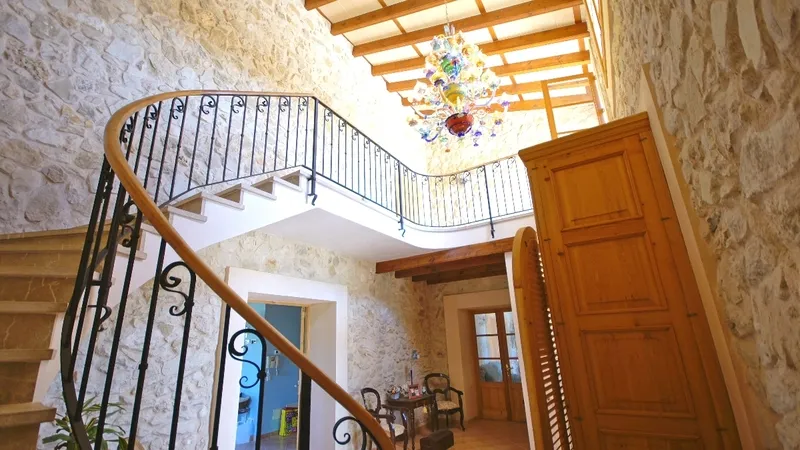 Finca in Lloret de Vistalegre - View 1.st Livel from hall