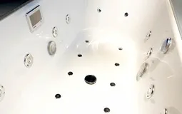 Villa in Sol de Mallorca - Bathroom details2