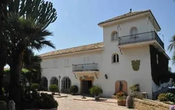 Mansion in Costa del Silencio, Costa Sol - 03