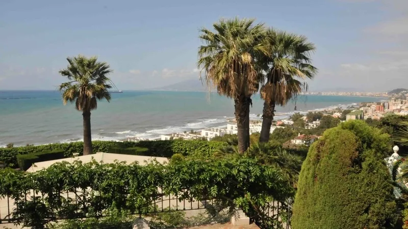 Mansion in Costa del Silencio, Costa Sol - 08