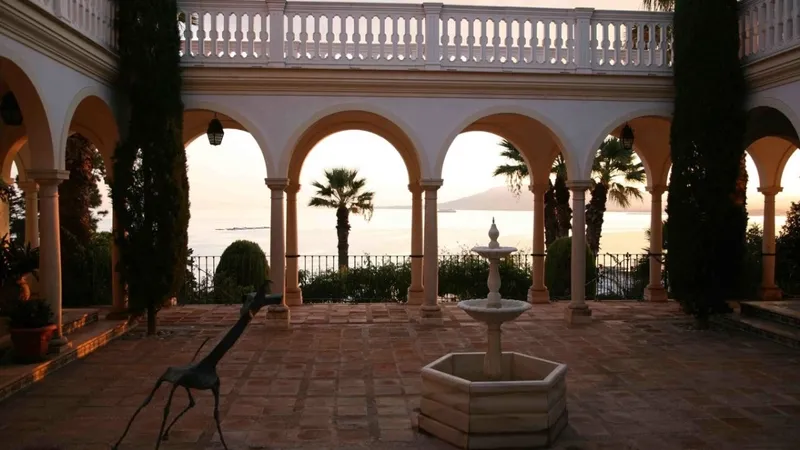 Mansion in Costa del Silencio, Costa Sol - 18
