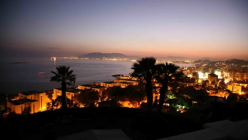 Mansion in Costa del Silencio, Costa Sol - 21