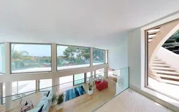 Villa in Sol de Mallorca - Gallery hallway with sea view