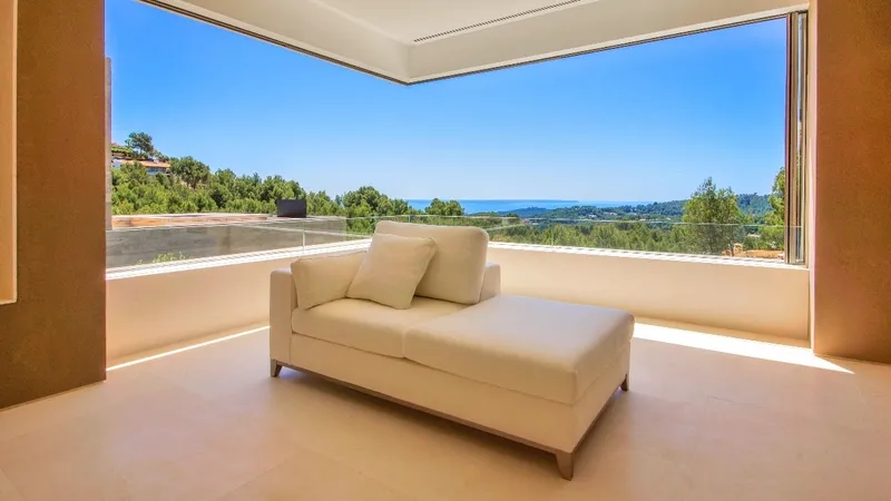 Villa in Son Vida - Living room view