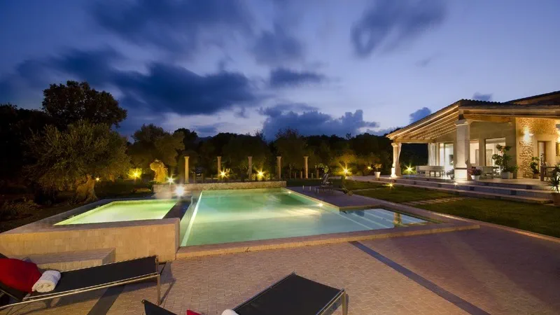 Finca in Pollença - Villa by night