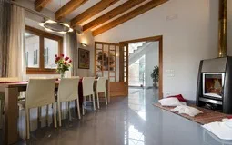 Finca in Pollença - Living and dining
