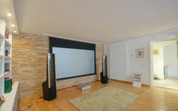 Townhouse in Santa Maria del Camí - Cine Room
