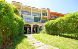 Garden Apartment in Port Adriano - Apartment with Garden