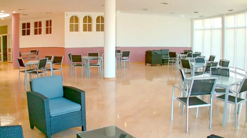 Garden Apartment in Port Adriano - Community function room