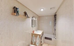 Garden Apartment in Port Adriano - A-Adriano-106_10_Master Bathroom