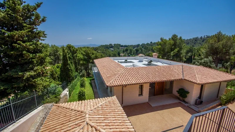 Villa in Son Vida - Building view from street