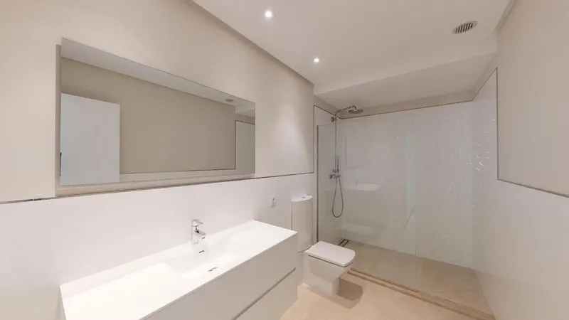 Villa in Son Vida - Guest Apartment Bathroom