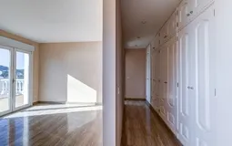 Villa in Camp de Mar - Fitted wardrobes