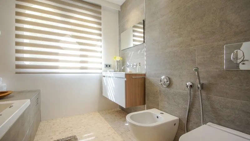 Detached Villa in Costa D´en Blanes - Bathroom2