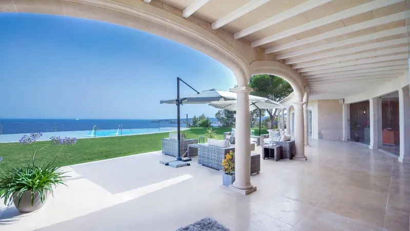Detached Villa in Costa D´en Blanes - Covered terrace