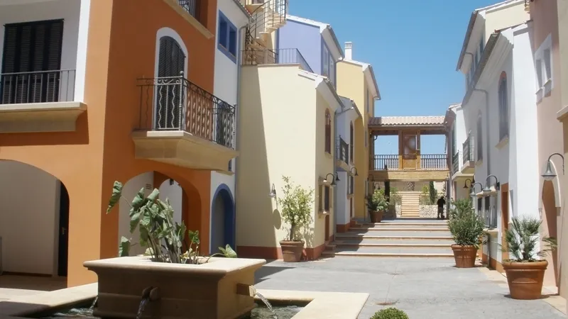 Commercial in Porto Colom - Entrance Porto Colom