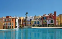 Commercial in Porto Colom - Community with pool