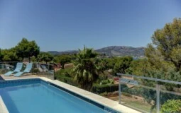 Villa in Santa Ponsa - Sea & Mountain Views