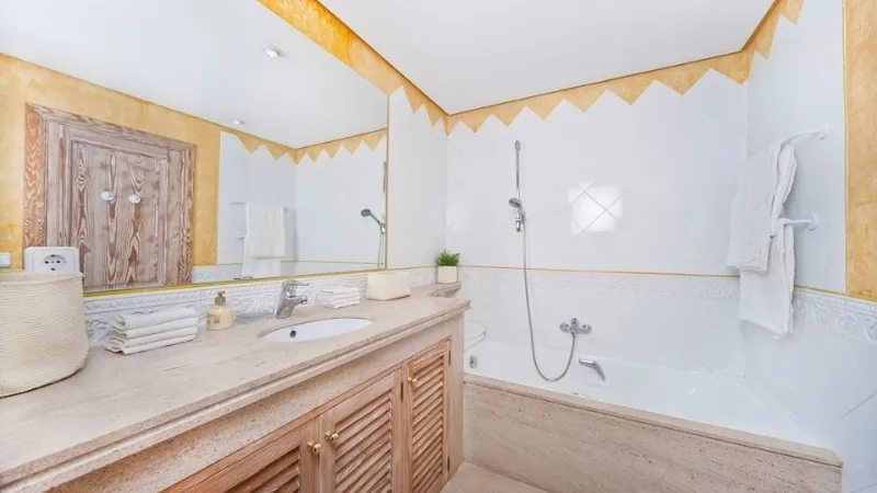 Penthouse in Bendinat - 2nd bathroom