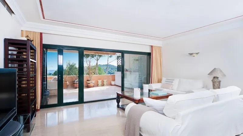 Penthouse in Bendinat - Bright living area