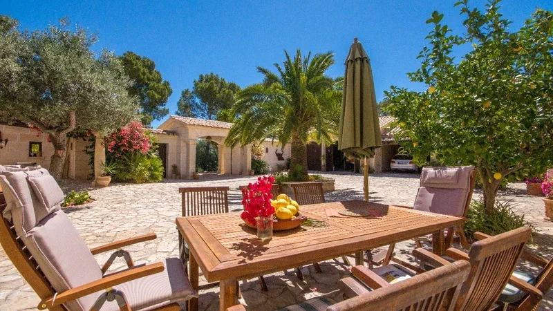 Villa in Puerto Andratx - outdoor dining2