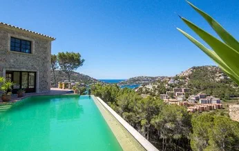 Villa in Puerto Andratx - pool terrace and views