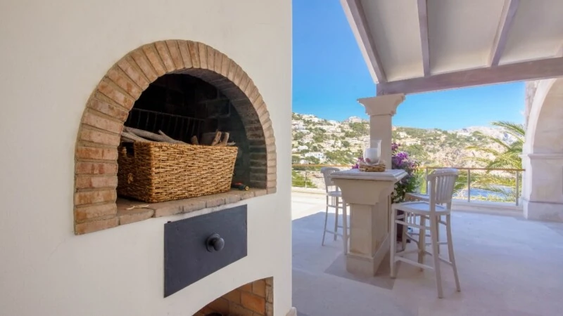 Villa in La Mola - BBQ in upper terrace