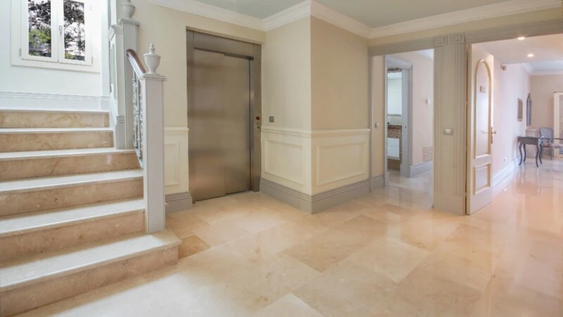 Villa in La Mola - Elevator Hall and Suites entrance