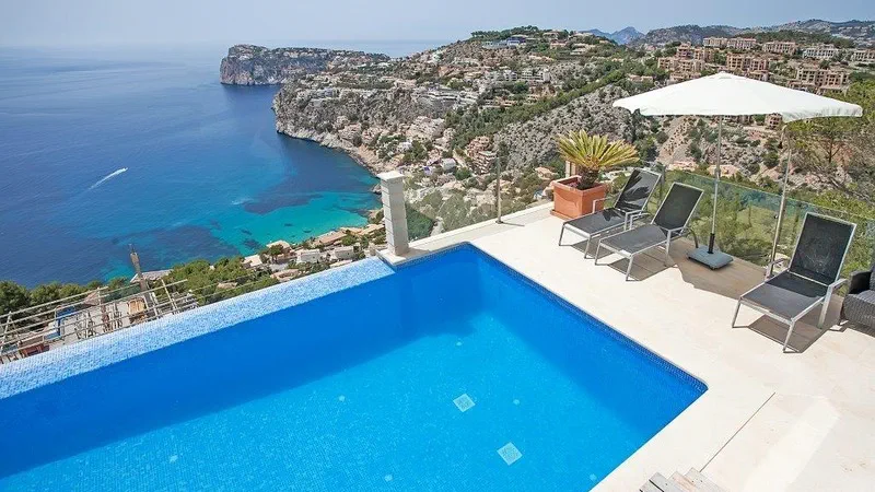 Villa in Cala Llamp - Poll terrace and infinity pool