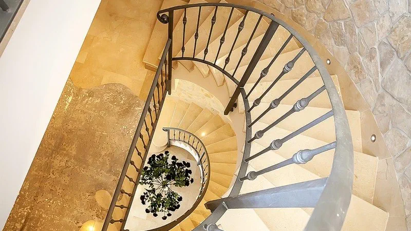 Villa in Cala Llamp - Stairway