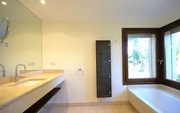 Villa in Nova Santa Ponsa - Bathroom