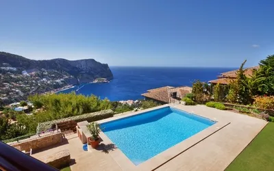 Villa in Cala Llamp - Upper terrace view