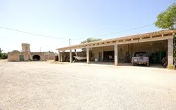 Finca in Palma de Mallorca - Carport