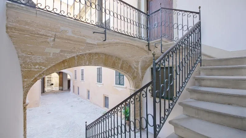Penthouse in Palma de Mallorca - Stairway