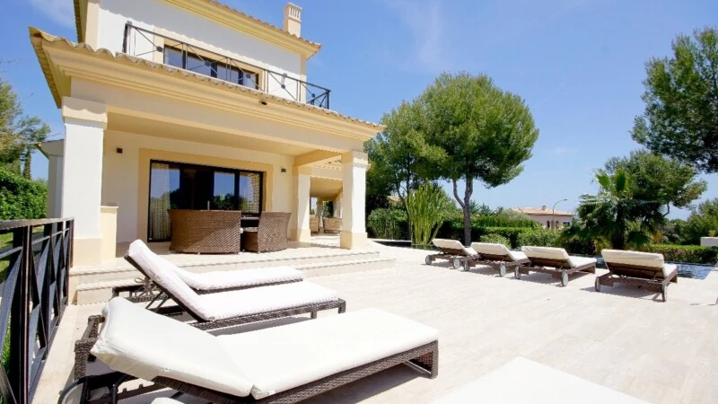 Villa in Nova Santa Ponsa - Large Sun Terrace