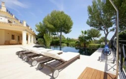 Villa in Nova Santa Ponsa - Sunny Pool and garden