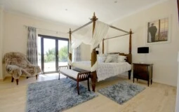 Villa in Nova Santa Ponsa - Master Bedroom