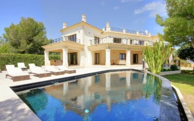 Villa in Nova Santa Ponsa - Modern villa for sale near Puerto Adriano